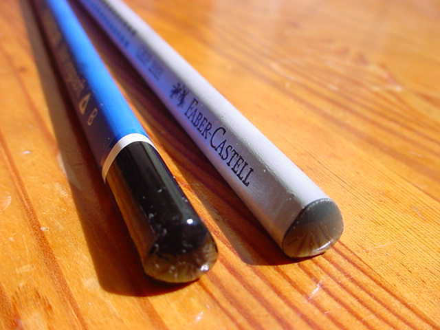 ファーバーカステル　ＧＲＩＰ　２００１　鉛筆