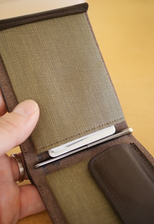 ポスタルコ　Pressed Cotton Billfold Fabric ＆ Leather　財布