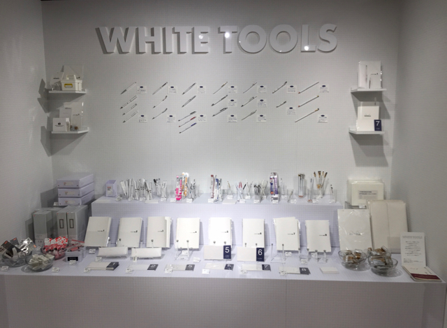 WHITE TOOLS　梅田ロフト