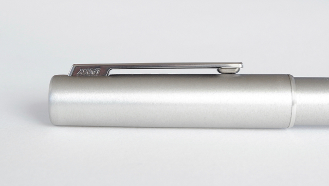 ラミー アイオン 万年筆　LAMY aion