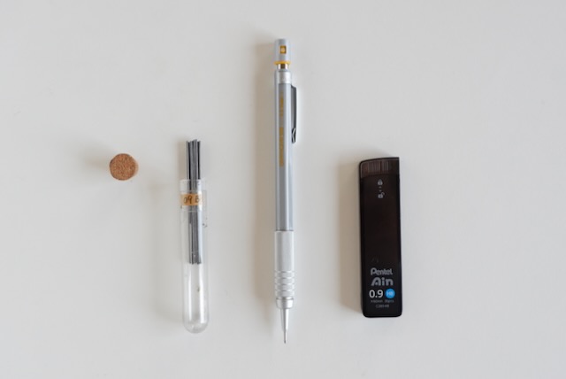 シャープペン 芯 0.9mm