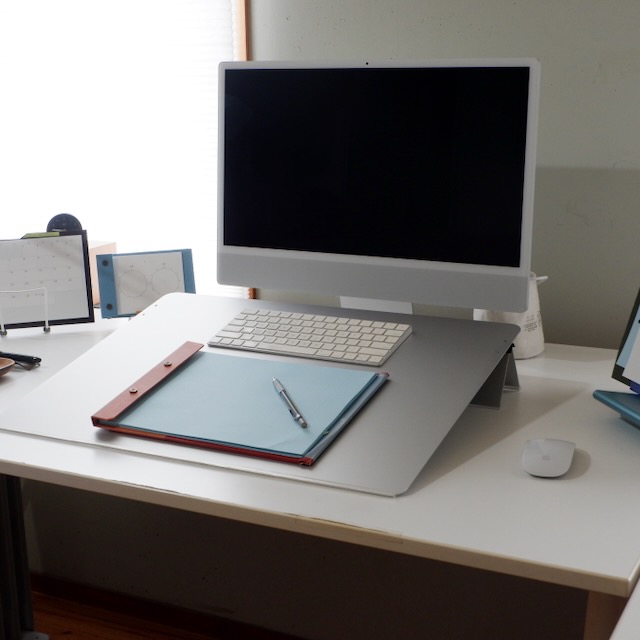 デスクワーク傾斜台 エダキン