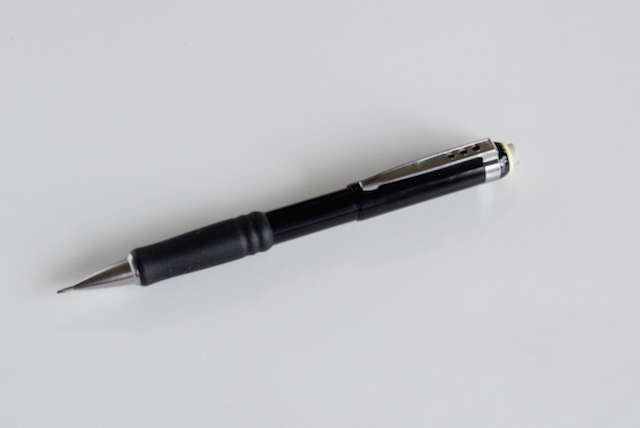 ぺんてる タフ 0.9mm シャープペン