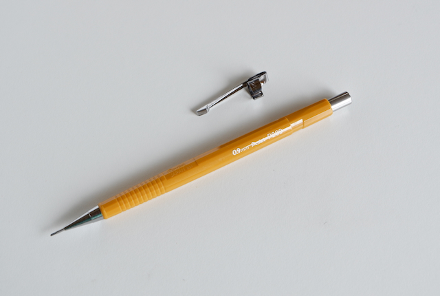 ぺんてる P209 クリップを外す