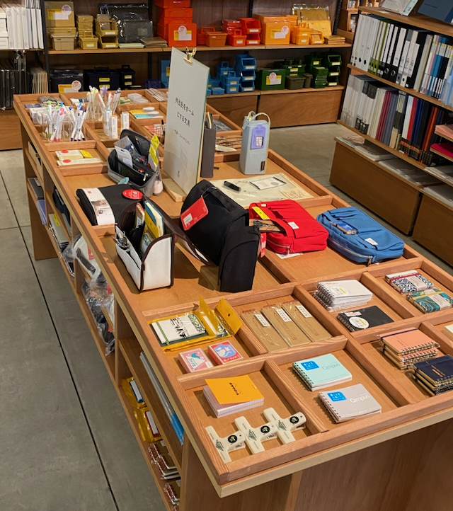 ホリタ文具フラッグシップ